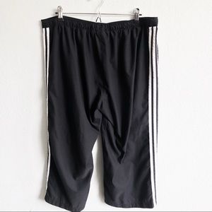 adidas Pants - Adidas | 3-Stripe Black Cropped Sweatpants XL adidas Pants - Adidas | 3-Stripe Black Cropped Sweatpants XL